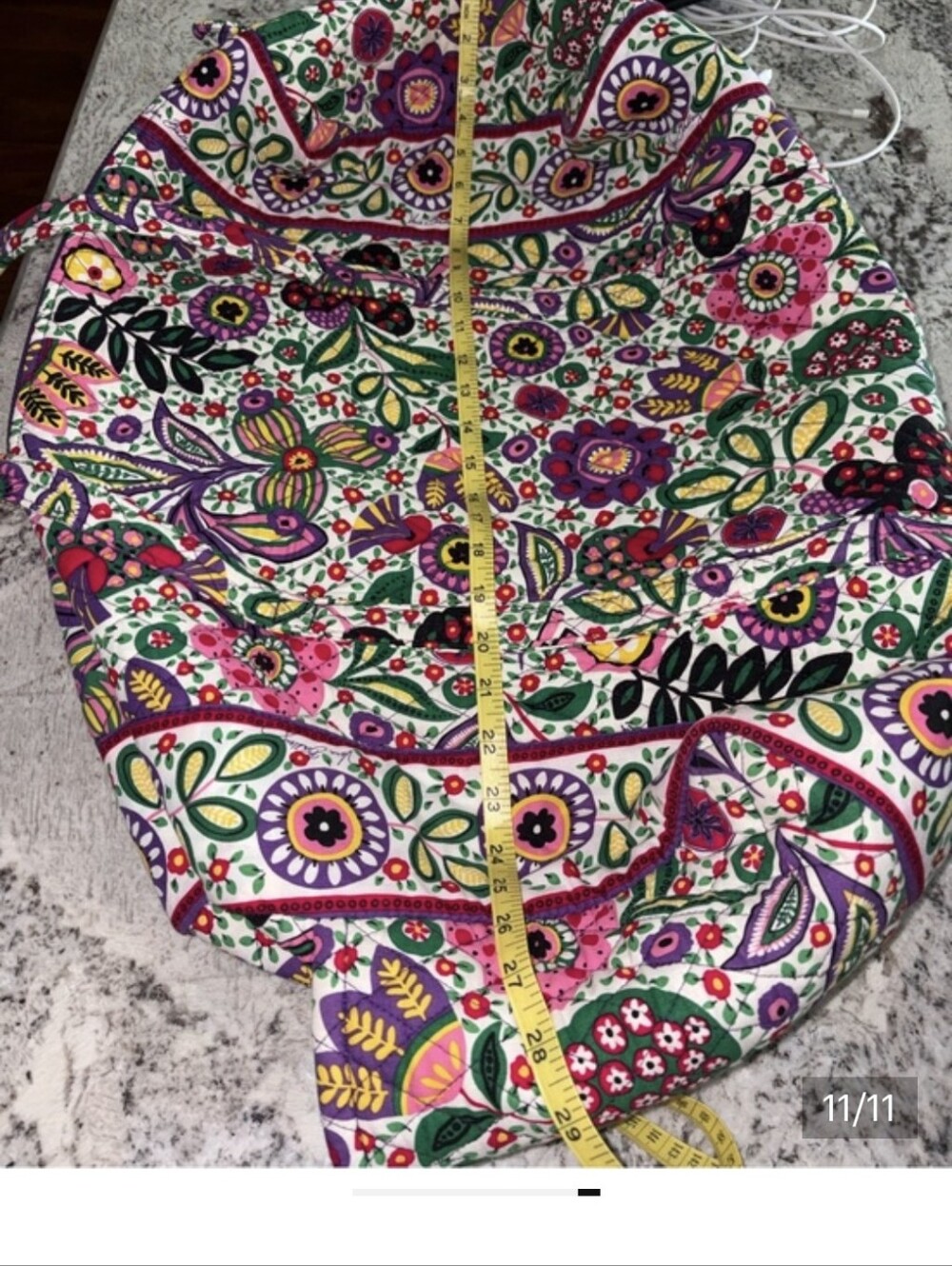 EXTRA LARGE Vera Bradley Duffle Bag - Picture 11 of 11